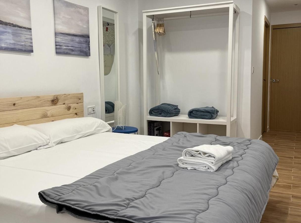 Bet&Cobeach Apartments Valenza Esterno foto