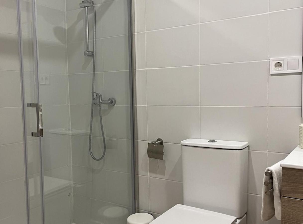 Bet&Cobeach Apartments Valenza Esterno foto
